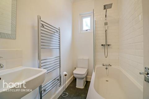 49d Anerley Road, Westcliff-on-sea, SS0 7HJ