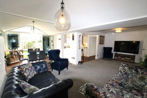 16 Kingston Close, Herne Bay, CT6 6RS