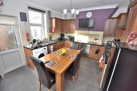 98 Baskerville Road, Stoke-on-trent, ST1 2DL