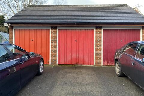 10 Boakes Drive, Stonehouse, GL10 3QW