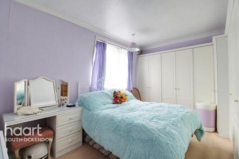519 Broxburn Drive, South Ockendon, RM15 5QA