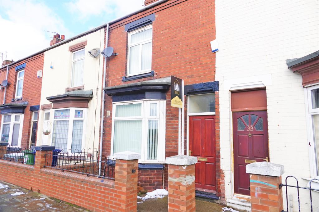 Hampden Street, South Bank, Middlesbrough, TS6 2 bed terraced house £35,000