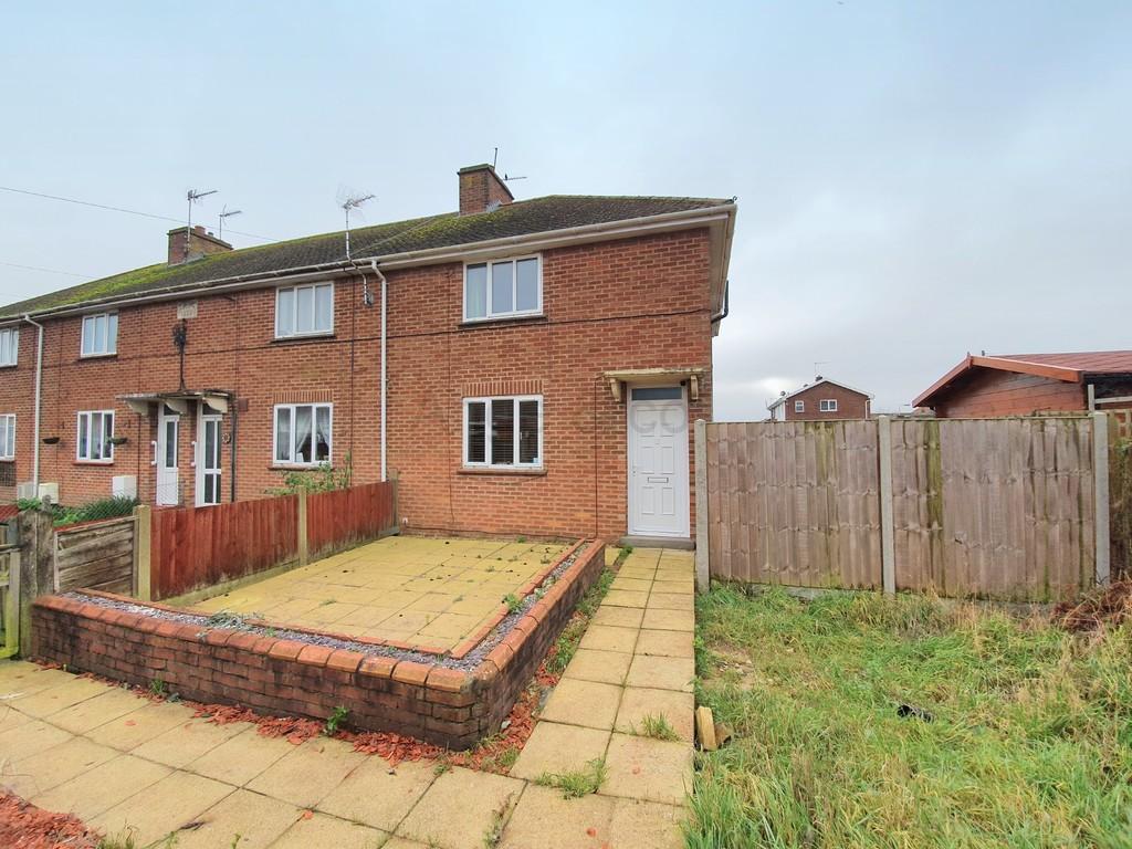Windsor Terrace, Kessingland, Lowestoft 3 bed end of terrace house £