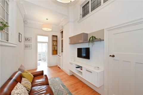 Chiltern Court, Baker Street