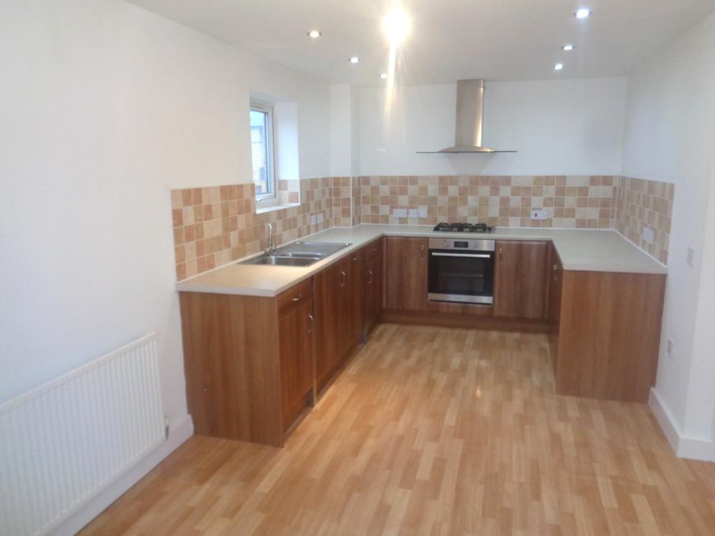 Abbey Way, Hull 4 bed end of terrace house £135,000