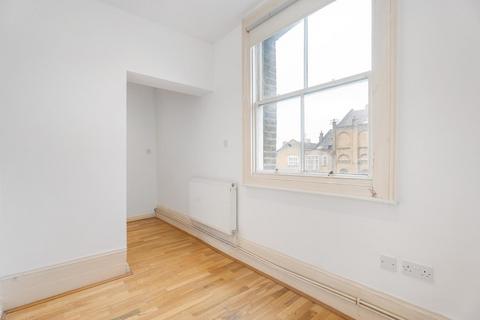 1 bedroom flat to rent, Old St (3rd Floor), London, EC1V