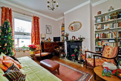 43a Carlyle Road, London, E12 6BL