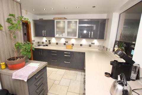 20 Conyers Avenue, Grimsby, DN33 2BY