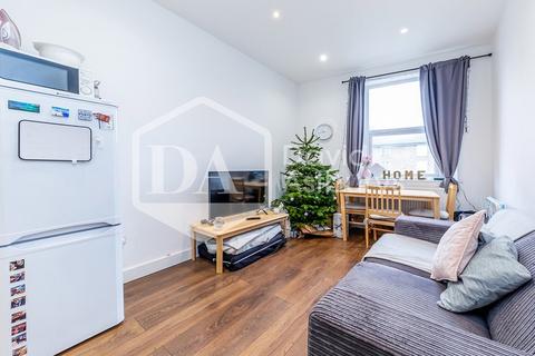 2 bedroom apartment to rent, Wightman Road, Hornsey, London