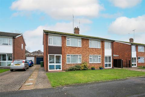 3 bedroom semi-detached house to rent, Kilby Close, Watford, WD25