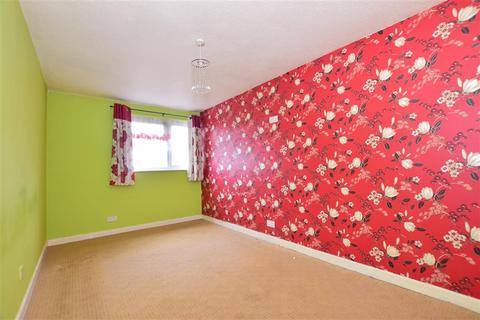 50 Beambridge, Basildon, SS13 3ND