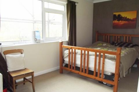 2 bedroom flat to rent, Thorn House, Fallowfield, Manchester