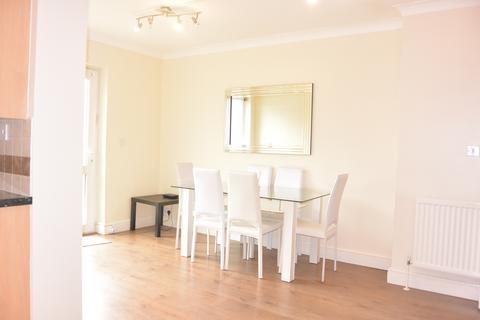 undefined, first Avenue, Hendon, NW4