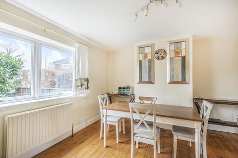 14 Ashhurst Way, Oxford, OX4 4RA