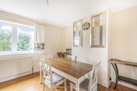 14 Ashhurst Way, Oxford, OX4 4RA