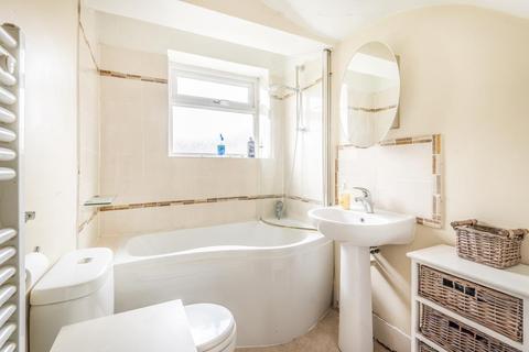14 Ashhurst Way, Oxford, OX4 4RA