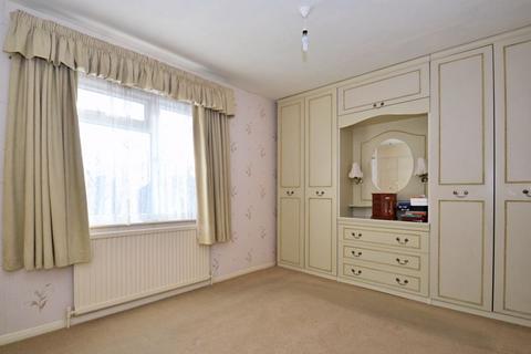 15 Marshall Crescent, Queenborough, ME11 5LZ