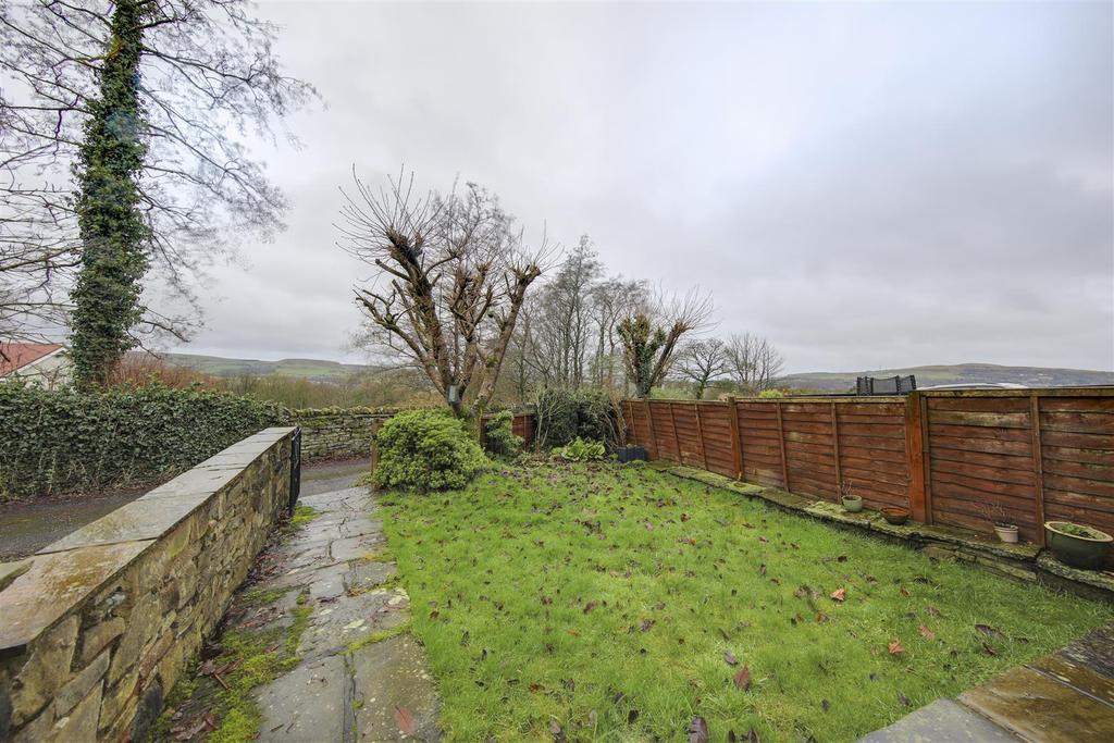 Crow Woods, Ramsbottom, Bury 3 bed cottage £180,000