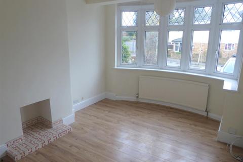 137 Wills Crescent, Hounslow, TW3 2JF