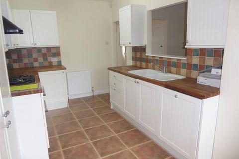137 Wills Crescent, Hounslow, TW3 2JF