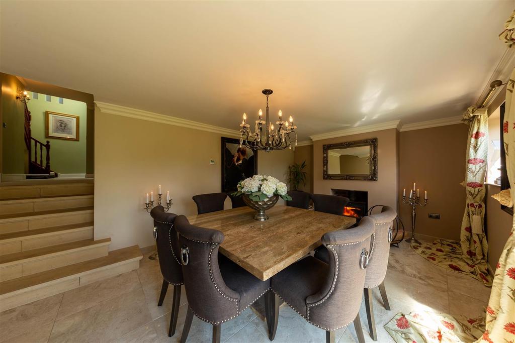 Formal dining room at 104 Main Road, Sheepy Magna