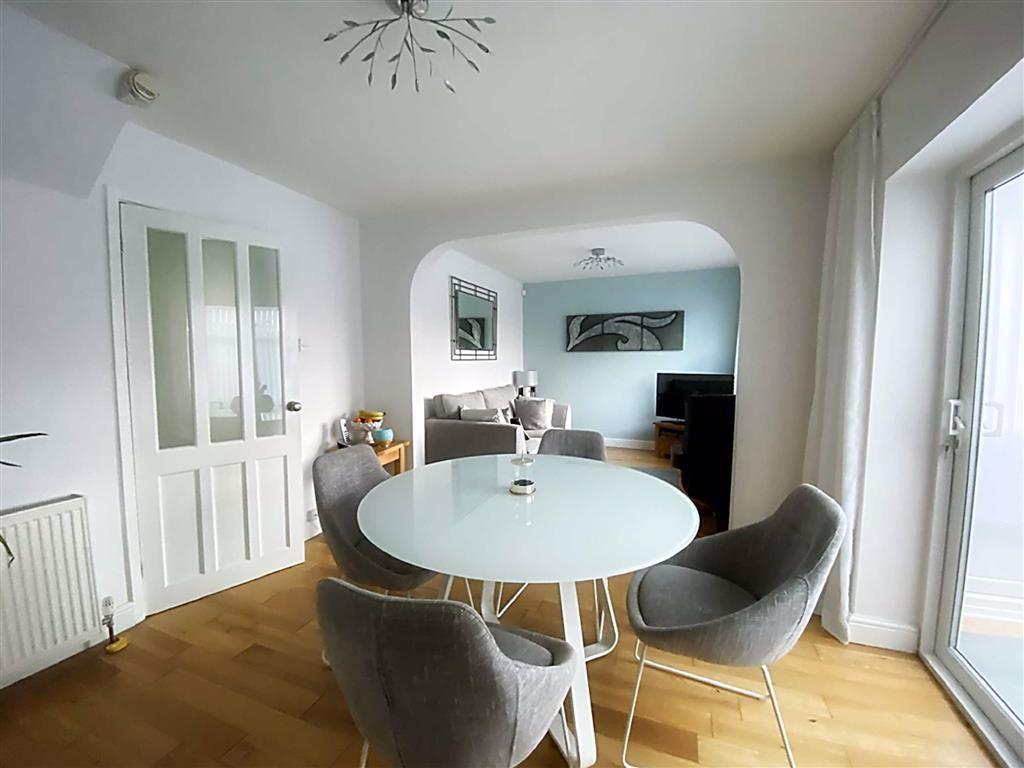 Family/Dining Room