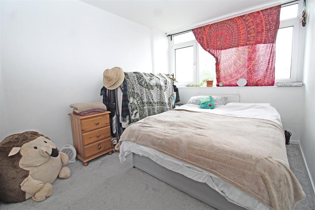 Bed 1 (10).jpg