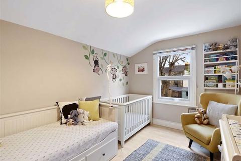 21 Fairlawn Park, London, SE26 5RZ