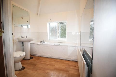 14 Ash Tree Road, Redditch, B97 6JL