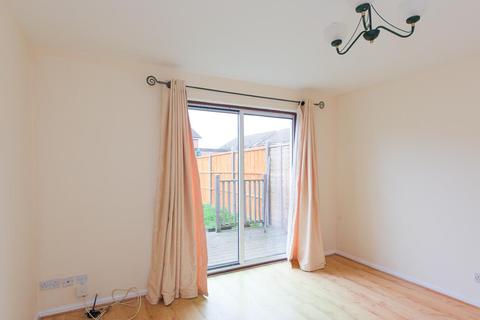 40 Willow Road, New Malden, KT3 3RR