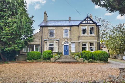 91 Creeton Road, Little Bytham, Grantham, NG33 4PX