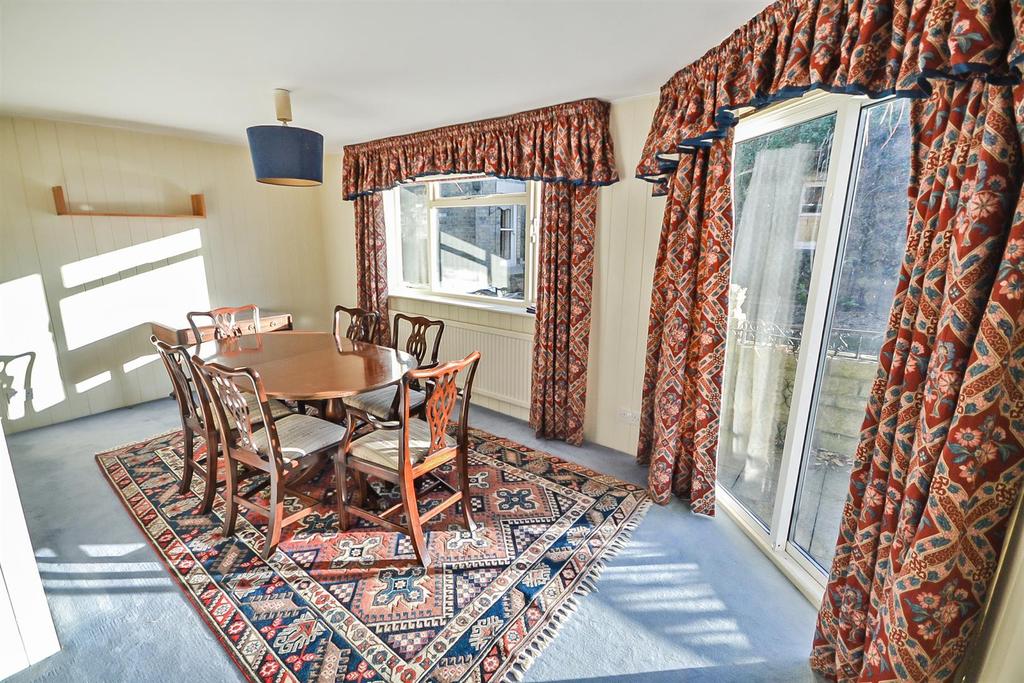 Annexe Dining Room.JPG