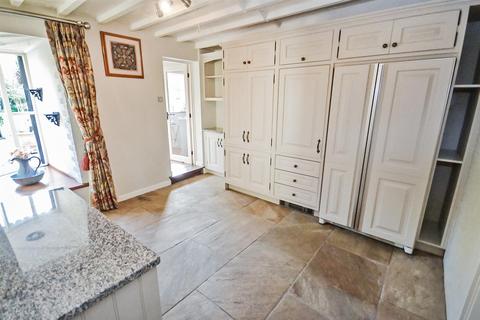 91 Creeton Road, Little Bytham, Grantham, NG33 4PX