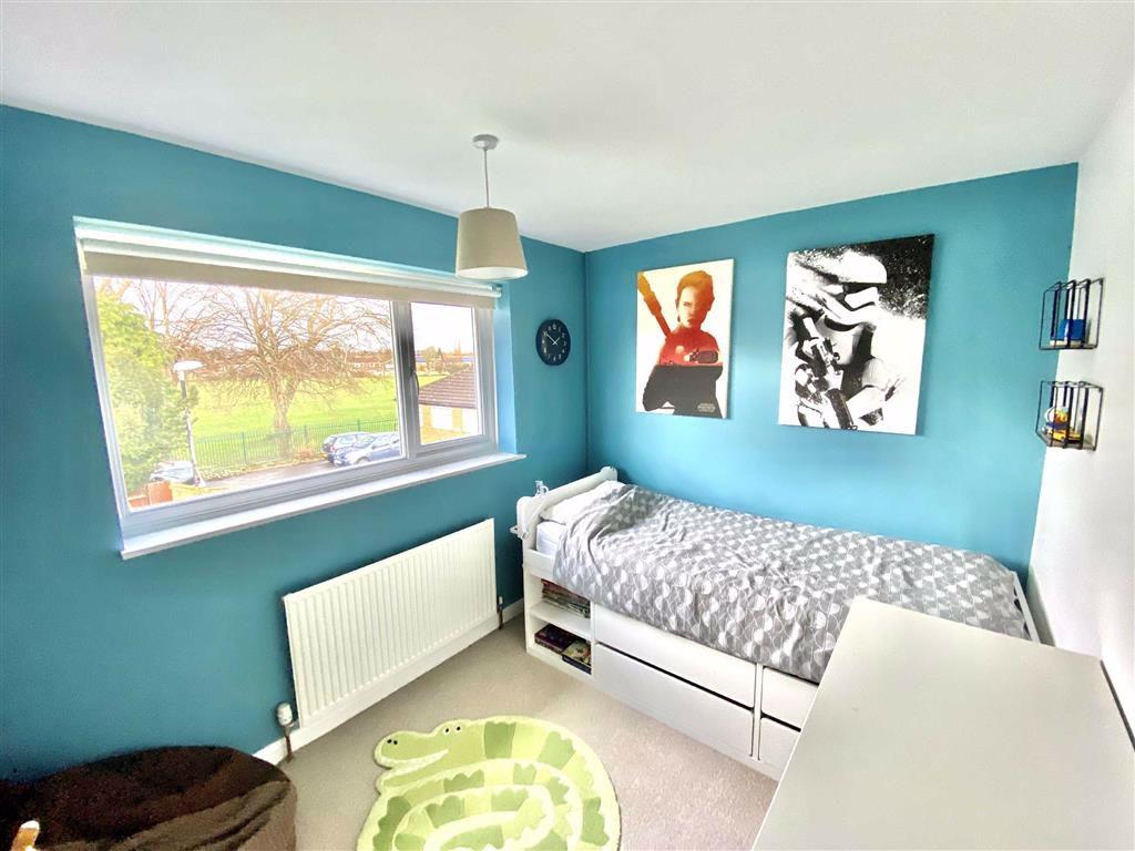 Bedroom 3 (rear)