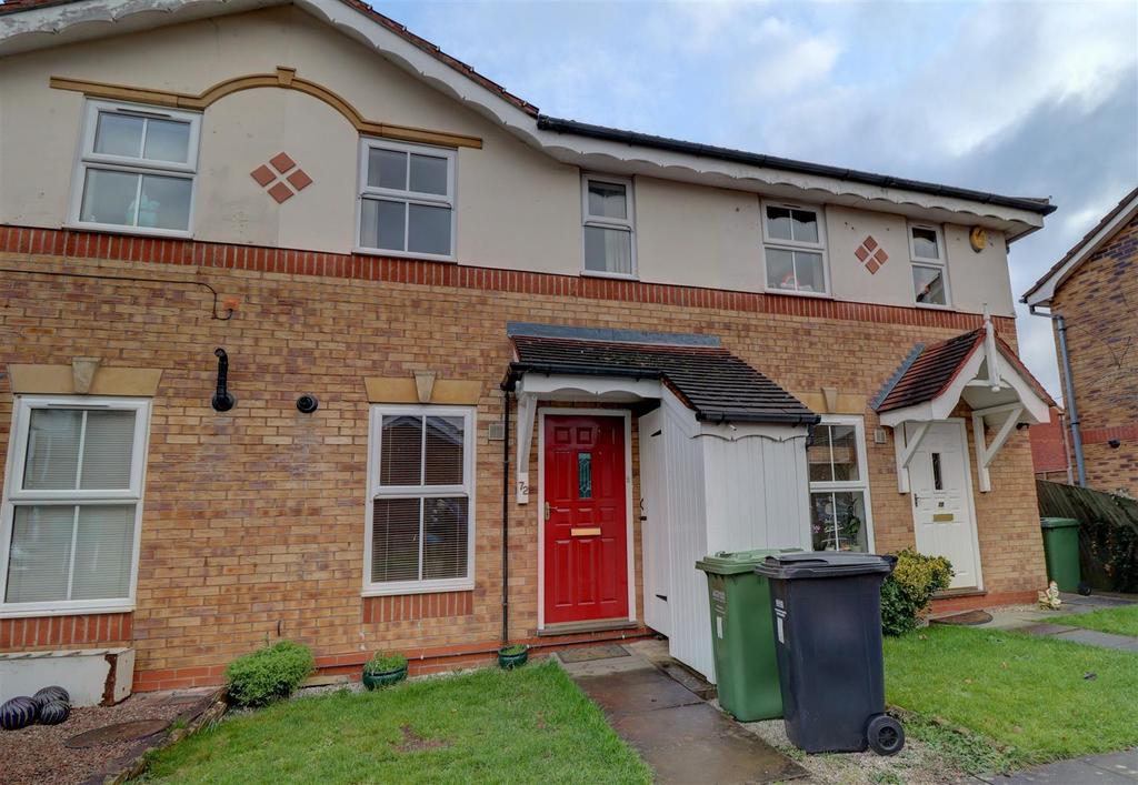 Larkspur Drive Evesham 2 bed terraced house £725 pcm (£167 pw)
