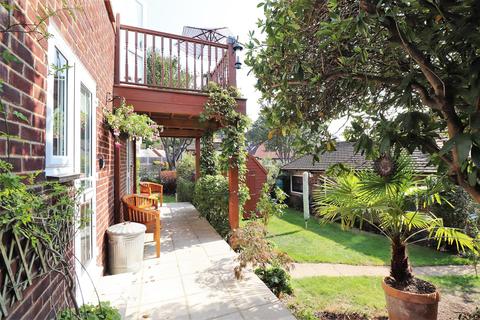 17a Coniston Road, Bexleyheath, DA7 6PX