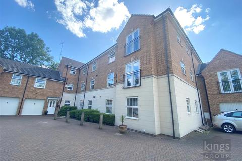 9 Weller Mews, Enfield, EN2 8FG