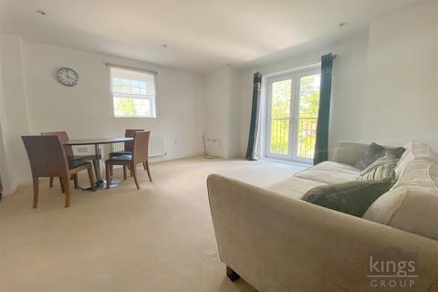 9 Weller Mews, Enfield, EN2 8FG