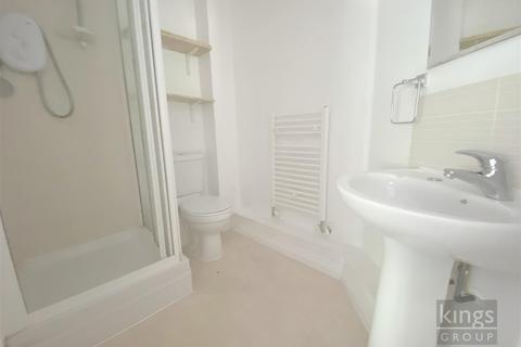 9 Weller Mews, Enfield, EN2 8FG