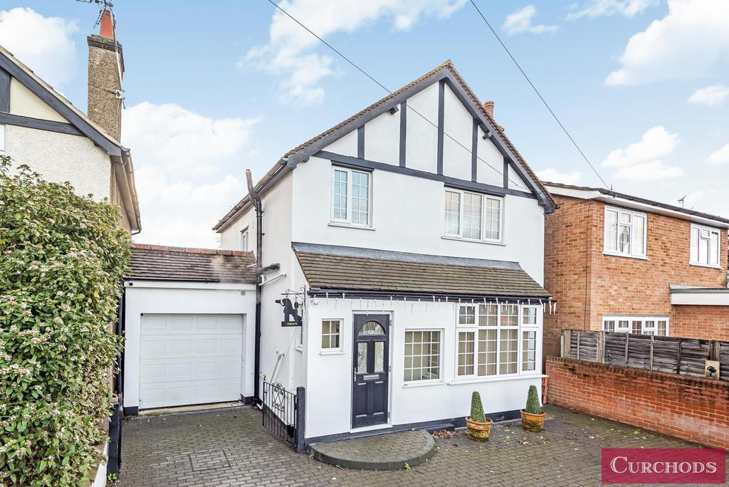 Laleham Road, Shepperton, TW17 3 bed detached house £599,950