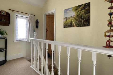 62 Fairlie, Ringwood, BH24 1TS