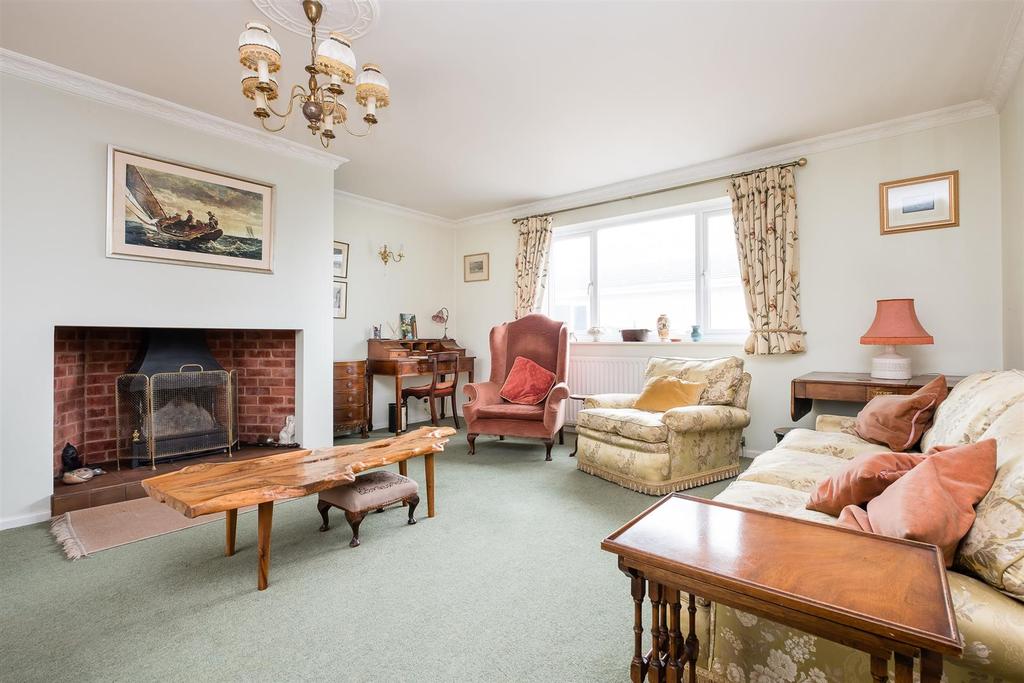 Stoke Prior, Leominster Annexe... 5 bed detached house £695,000