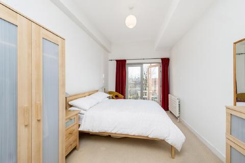 Flat 14, Boundary House Queensdale Crescent, London, W11 4JY