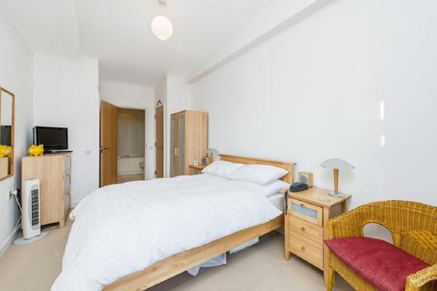 Flat 14, Boundary House Queensdale Crescent, London, W11 4JY
