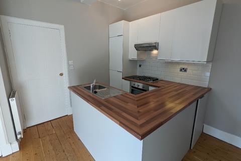 1 bedroom flat to rent, Easter Road, Easter Road, Edinburgh, EH6