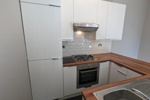 1 bedroom flat to rent, Easter Road, Easter Road, Edinburgh, EH6