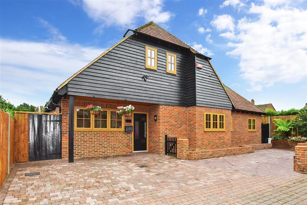 High Street, Littlebourne, Canterbury, Kent 4 bed detached house for