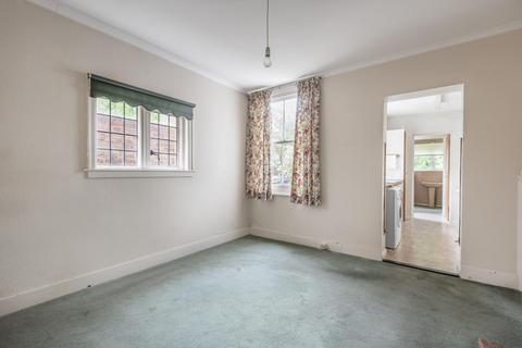 1 Artillery Road, Guildford, GU1 4NN