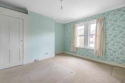 1 Artillery Road, Guildford, GU1 4NN