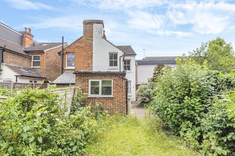 1 Artillery Road, Guildford, GU1 4NN